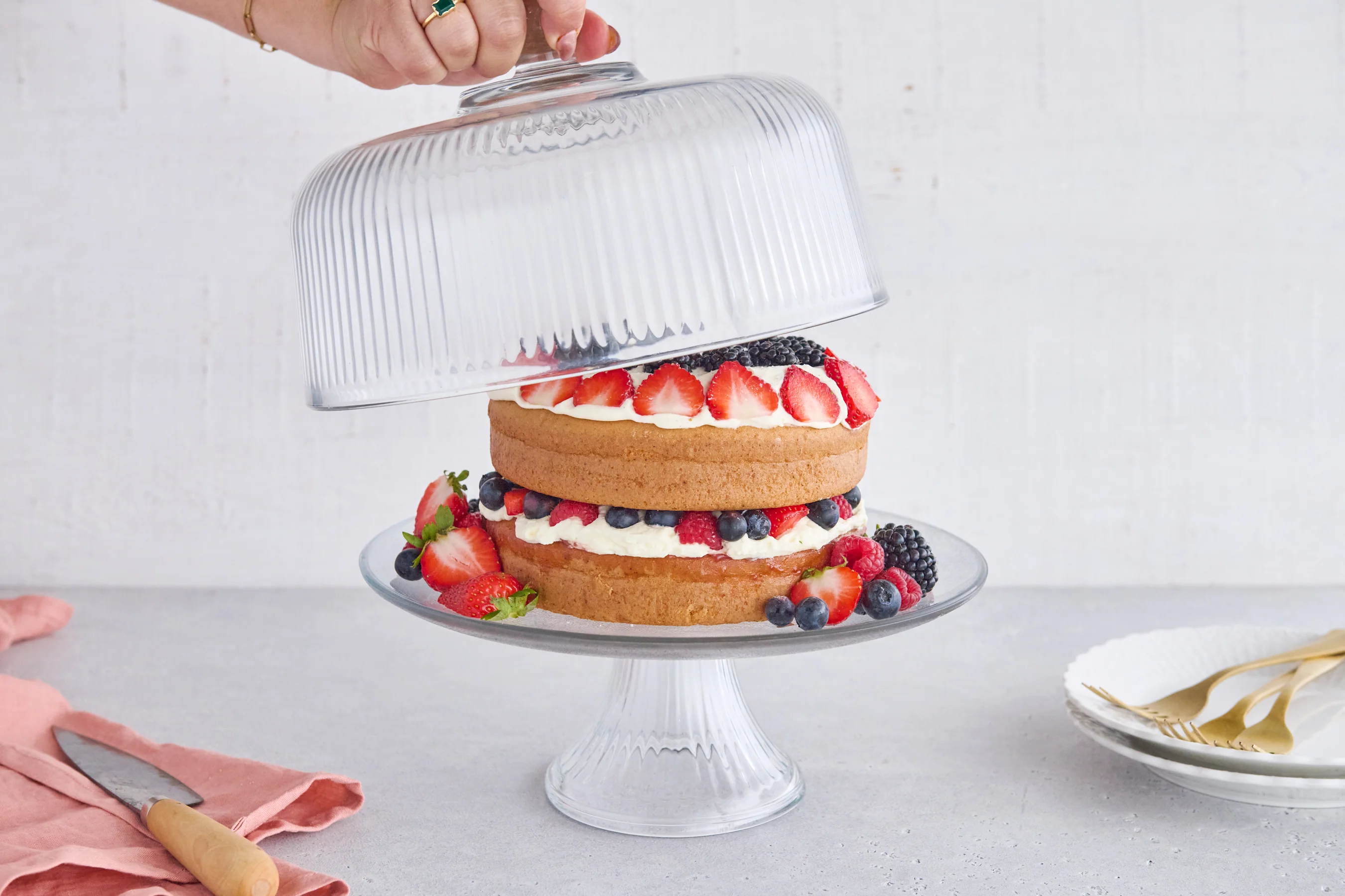 Anchor Hocking® Monaco 2 Pc Ribbed Cake Stand w/Domed Lid - Image 3