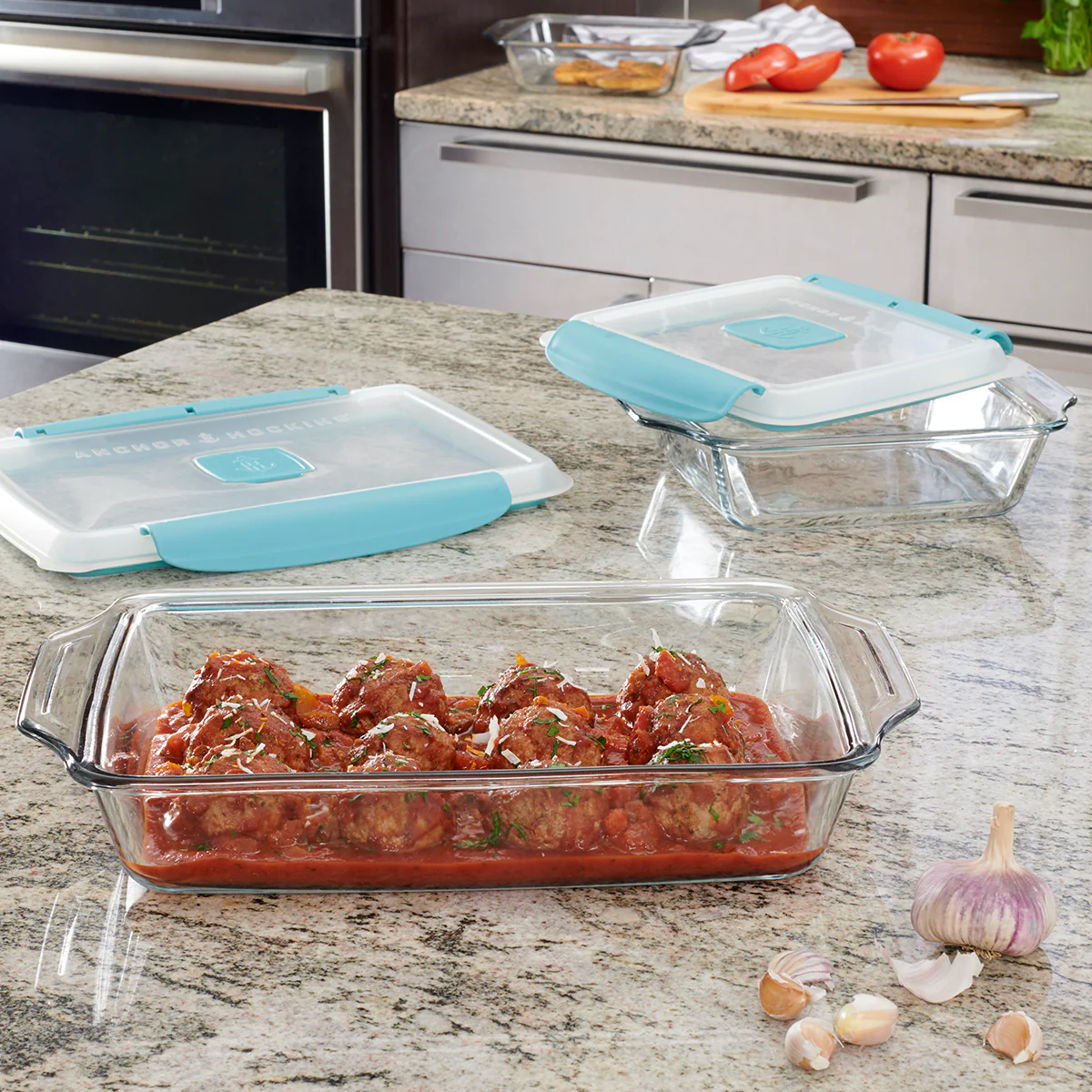 CLEARANCE  Anchor Hocking® TrueLock Locking Lid™ 2.85L Rectangle Baker - Image 3